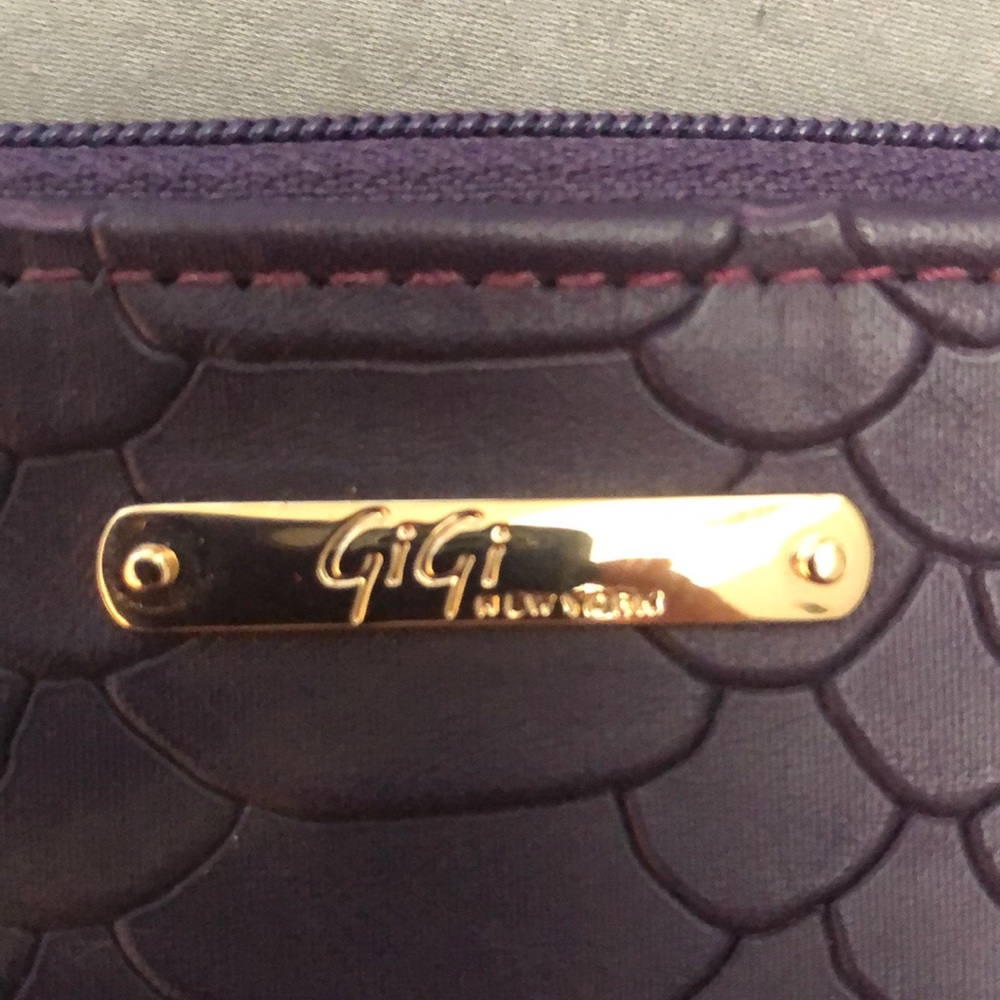 GiGi New York Zip Pouch (Embossed Python) - Picture 2 of 4